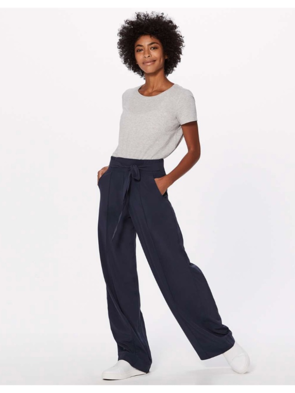 Lululemon Athleisure High Rise Wide Leg Noir Lightweight Pant Cadet Blue Size 6